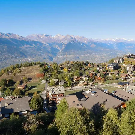 La Foret C5 Attique By Interhome Apartman *